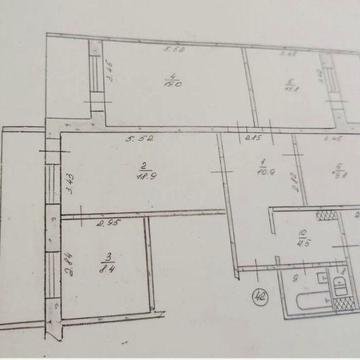 Срочная продажа 5 комнатной квартиры на 4 мкрн.