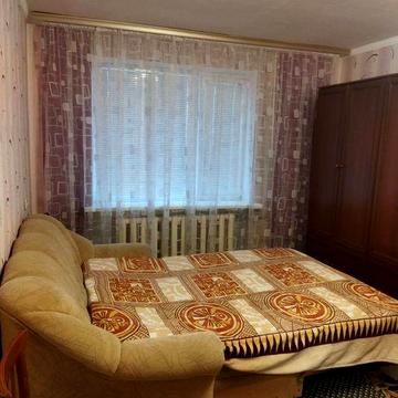 Продаж  кімнати  Незалежності  16-В !