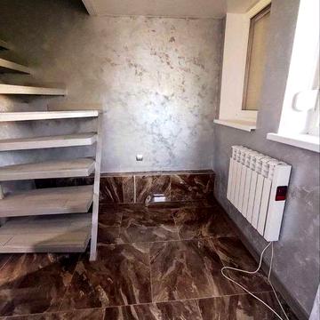 Hg4 Продам 1-к дворівневу квартиру поблизу м. Хол. Гора