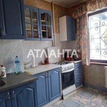 2-ком.квартира на Таирово. Средний этаж по улице Ильфа и Петрова.