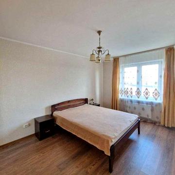 ЖК Ревуцький , метро Харківська, генератор