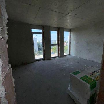 Продаж просторої 2 кім.кв. бічна Зеленої ЖК Five Address