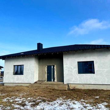 Продам добротний, сучасний заміський будинок поруч з Луцьком!