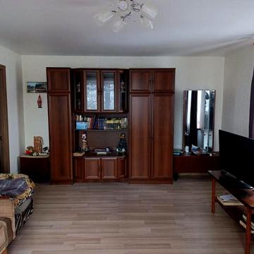 Однокімнатна квартира на Геологічній, Розсошенці