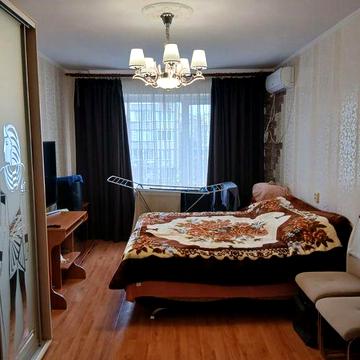 Продам 3 х комнатную квартиру в Киевском  районе!