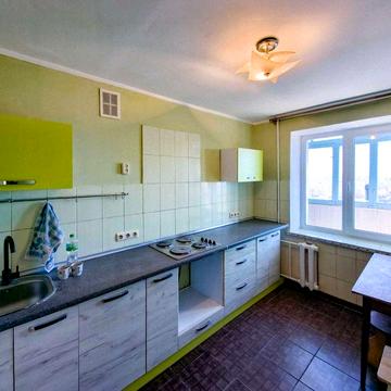 3 кімнатна квартира в Рівному, цегляний будинок