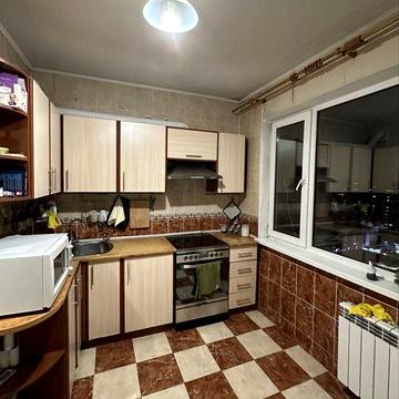 Оренда 2к квартири Рейгана (Драйзера) 9 Троєщина Деснянський район