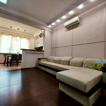 Володимира Івасюка просп. (Героїв Сталінграду), 8