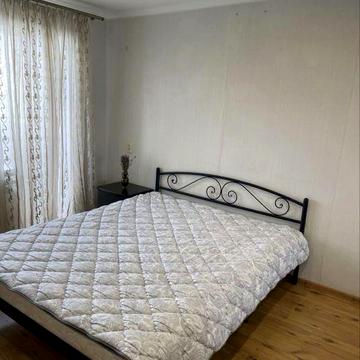 Вільна 3-кімнатна квартира (33район)