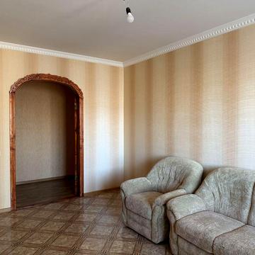 Продаж Чарівна 24, Чешка, зуп. 8 лікарня, поряд 17 квартал і Терра.