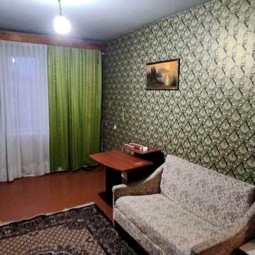 Продаж 1 кімнатна Металургів