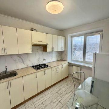 Продаж однокімнатної квартири центр