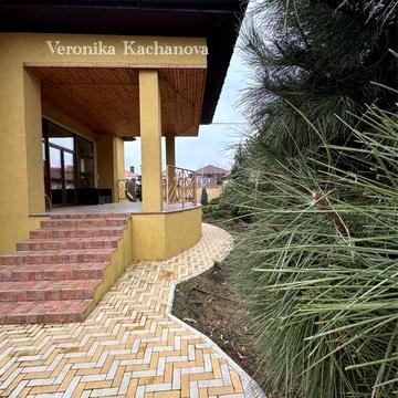 Аренда дома в Совиньоне, подвал, генератор