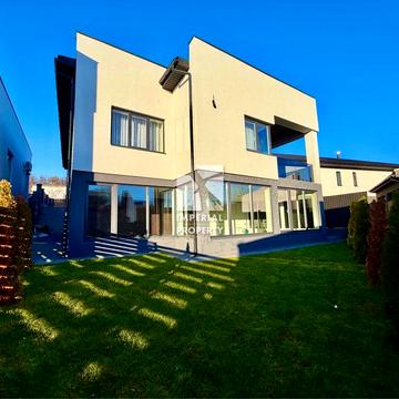 Продаж сучасного хай-тек будинку на Червениці! Ужгород!