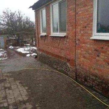 Продам добротний кирпичний будинок в Дергачах 80м2