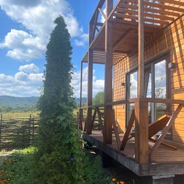 Оренда 2х поверхового котеджу 60 км від м. Чернівці, гори , річка, ліс