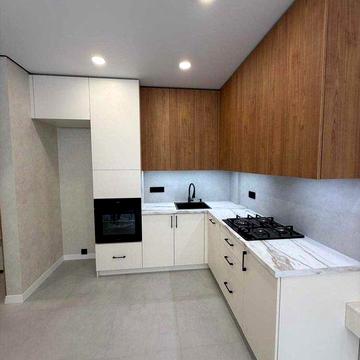 БЕЗ КОМІСІЇ! гарна квартира з новим ремонтом. НАБЕРЕЖНА ЖК Молодість