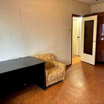 Сдам 1 комнатную квартиру Чикаленко/ Королева этаж 1/9