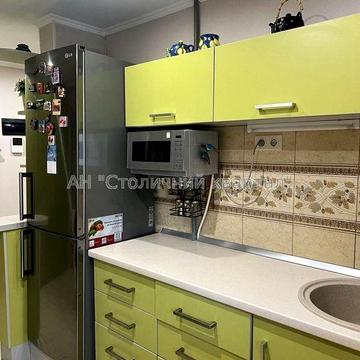 Швидкістний трамвай Оренда Двокімнатна Борщагівська173/187