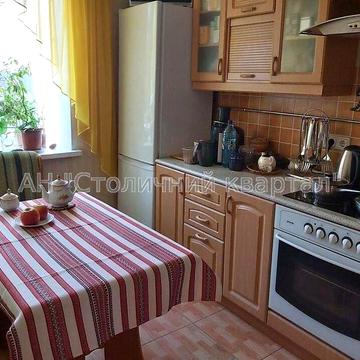 метро Деміївська Трикімнатна Лобановського 128