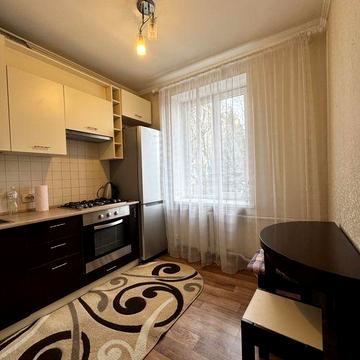 Оренда 2к.кв. в Центрі міста. Вільна!