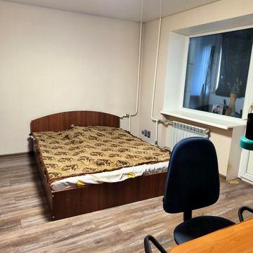 Здам кімнату у 4-кімнатній квартирі(