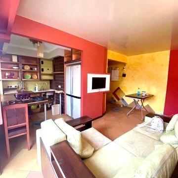 Оренда 2-кім. квартири. вул. Зелена-Самійленка-бл. Центр