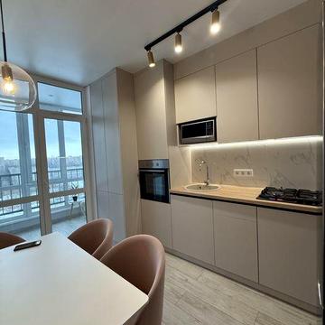 Оренда 3-кімнатної квартири по вул.Трускавецькій  / Наукова