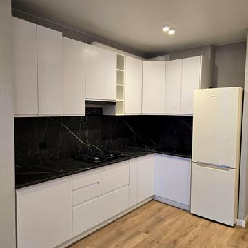 Богуславська вул., 1