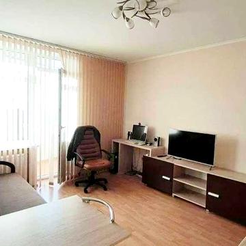 м Академ 15хв, Олевська 9, студія, є електроенергія підчас відключень!