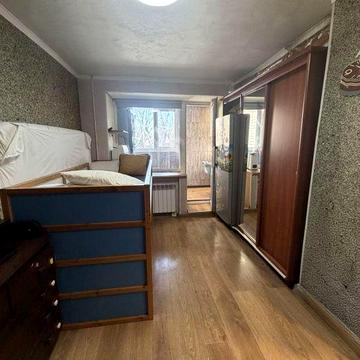 Продам 1 -кімнатну квартиру НИЖНЯ ПОЛЬОВА ВІД ВЛАСНИКА !ТОРГ! ЖК жек