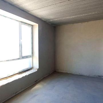 ЕКСКЛЮЗИВ! Квартира чекає власника!