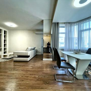 Лесі Українки бульв., 7-А