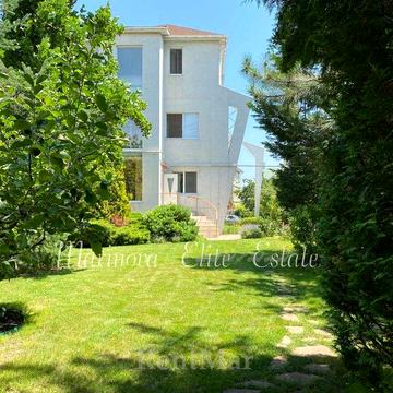 Дом у моря Совиньон-1  Жилой подвал шикарный участок