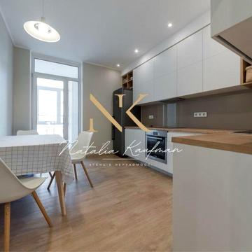 Продаж 3 к кв 83 м2. Комфорт Таун ЖК Комфорт Таун