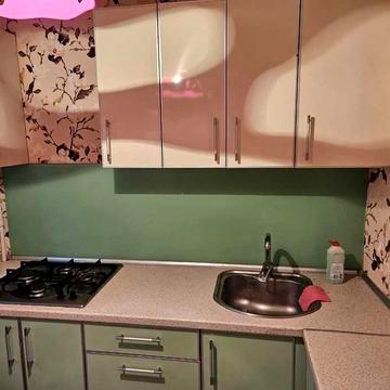 Продам 2 из квартиру м Армейская