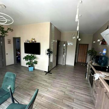 Черкаська вул., 19