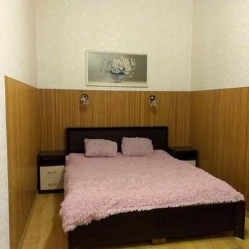 Сдам  1 но  комнатную квартиру  ЦЕНТР  ЛЬВА ТОЛСТОГО / НЕЖИНСКАЯ