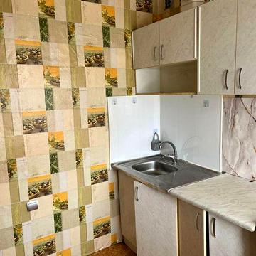 Здам квартиру в центрі міста на довготривалий термін.