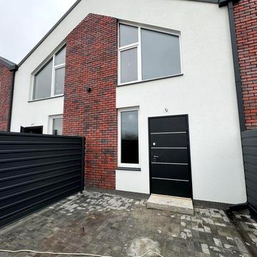 Двокімнатний Таунхаус