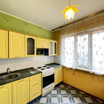 Червоної Калини просп. (Володимира Маяковського), 4-Б