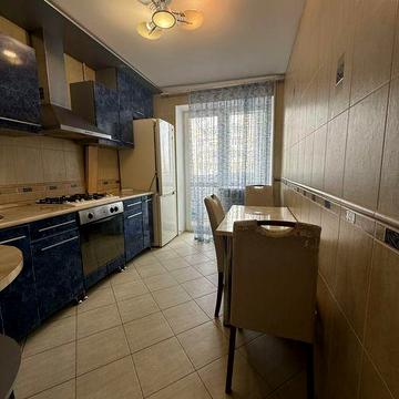 Продад 3 кім Соляні 65 м балкон з кухні, лоджія на річку