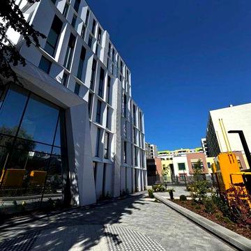 Продаж квартири вул. Угорська