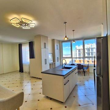 Оренда просторої квартири біля Центрального парку