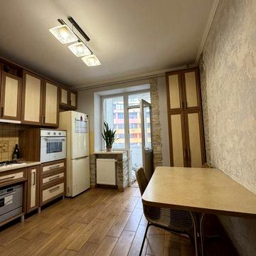 Оренда квартири в новобудові по вул.Кругла, район вул. Під Голоском