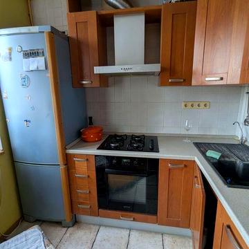 Чудова 2 кімнатна-студіо Татарка Лукянівська метро 10 хв пішки