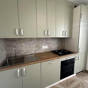 Національної Гвардії вул., 16