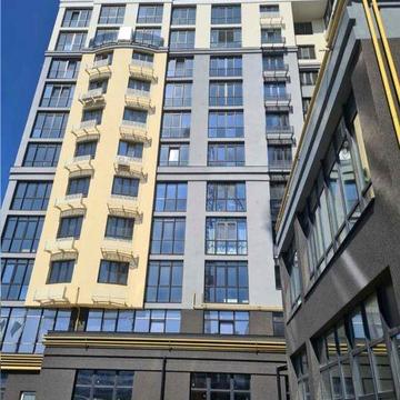 Продаж квартири в центрі біля парку ЖК Royal Park