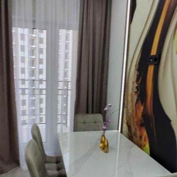 Кадор Сити однокімнатна квартира з авторським ремонтом ЖК 67 Перлина