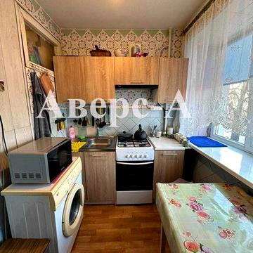 Продам 2-ком квартиру на Заболотного